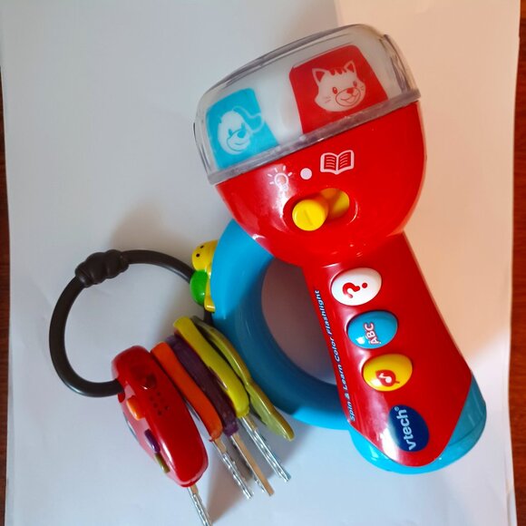 Vtech Keys and Flashlight - Picture 1 of 3